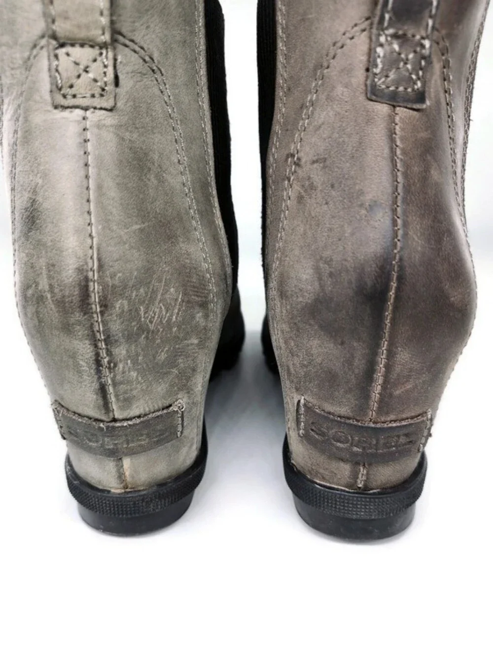 Sorel Joan of Arctic Grey Leather Waterproof Pull-On Lug-Sole Wedge Heel Boots